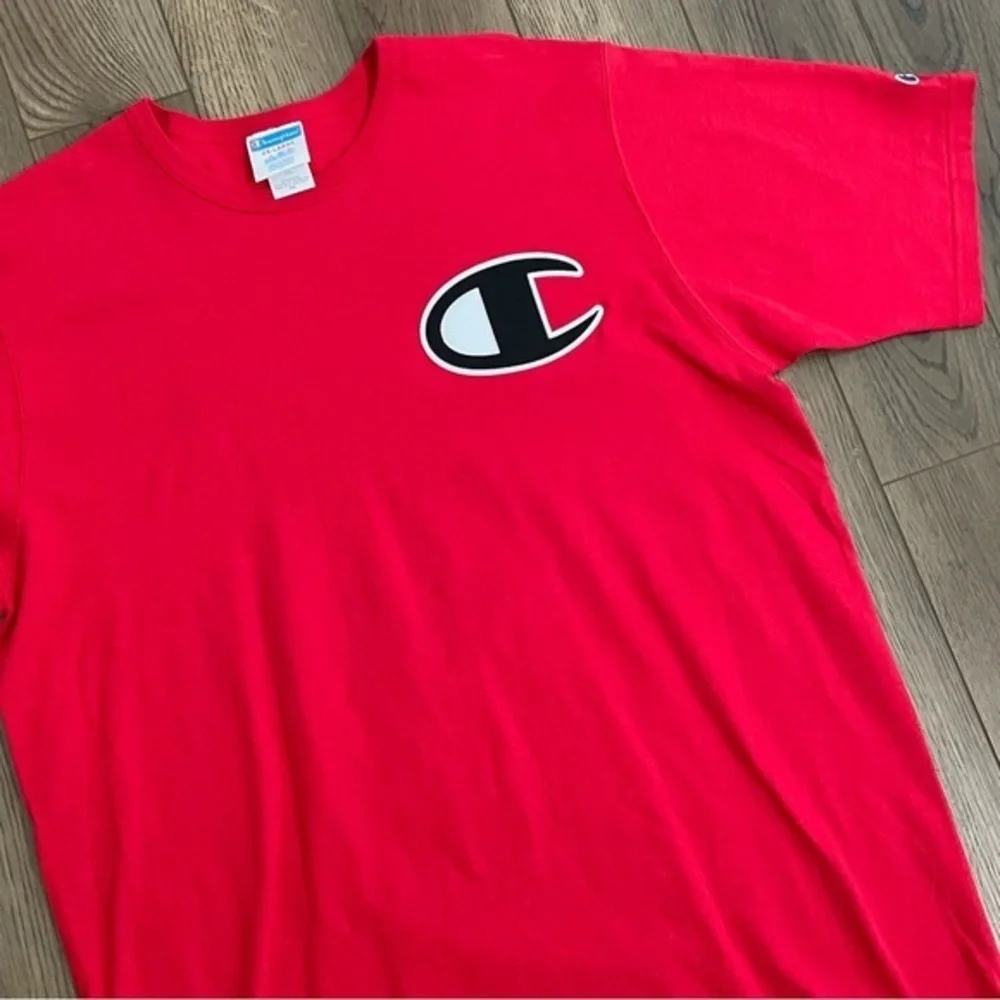 Champion‎ Red Big Logo T Shirt